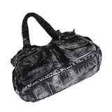 Grand sac bandoulière en jean noir à plat
