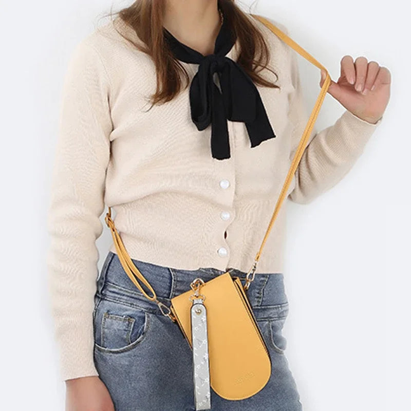 Mini sac bandoulière pour téléphone et cartes en cuir jaune
