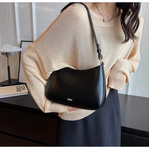 Petit sac à main en cuir noir