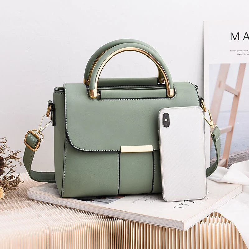 Petit sac à main en cuir vert