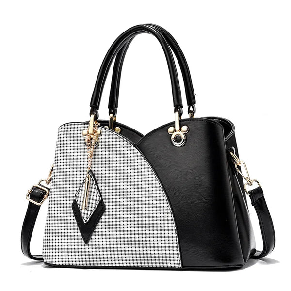 Sac à main bandoulière style luxe noir