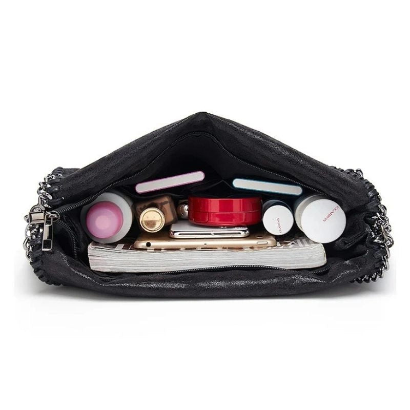 Sac bandoulière en cuir à chaine rempli