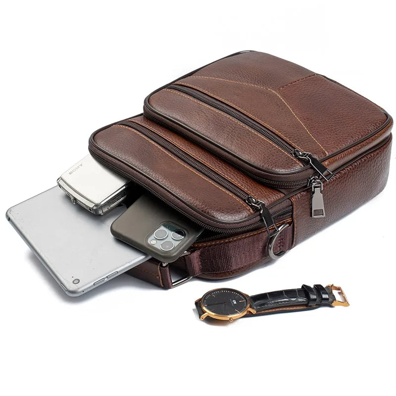 Sac bandoulière en véritable cuir marron rempli