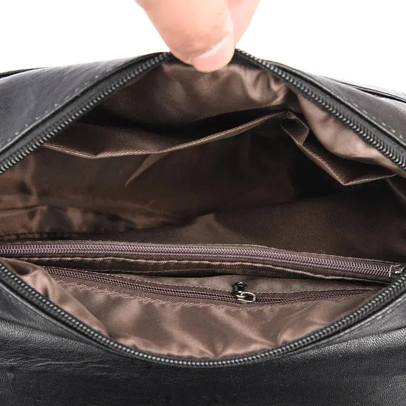 Sac besace en cuir pour femme noir intérieur