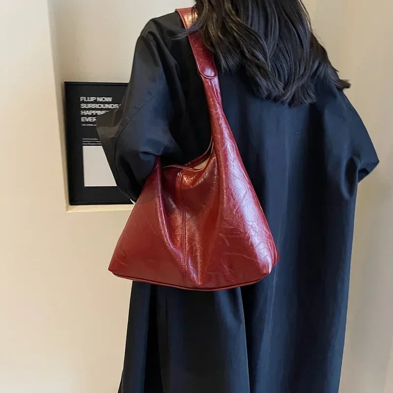 Sac fourre-tout souple cuir rouge femme