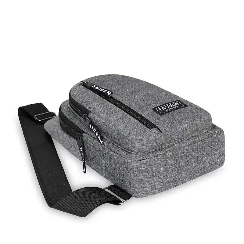 Sac de poitrine à bandoulière couché