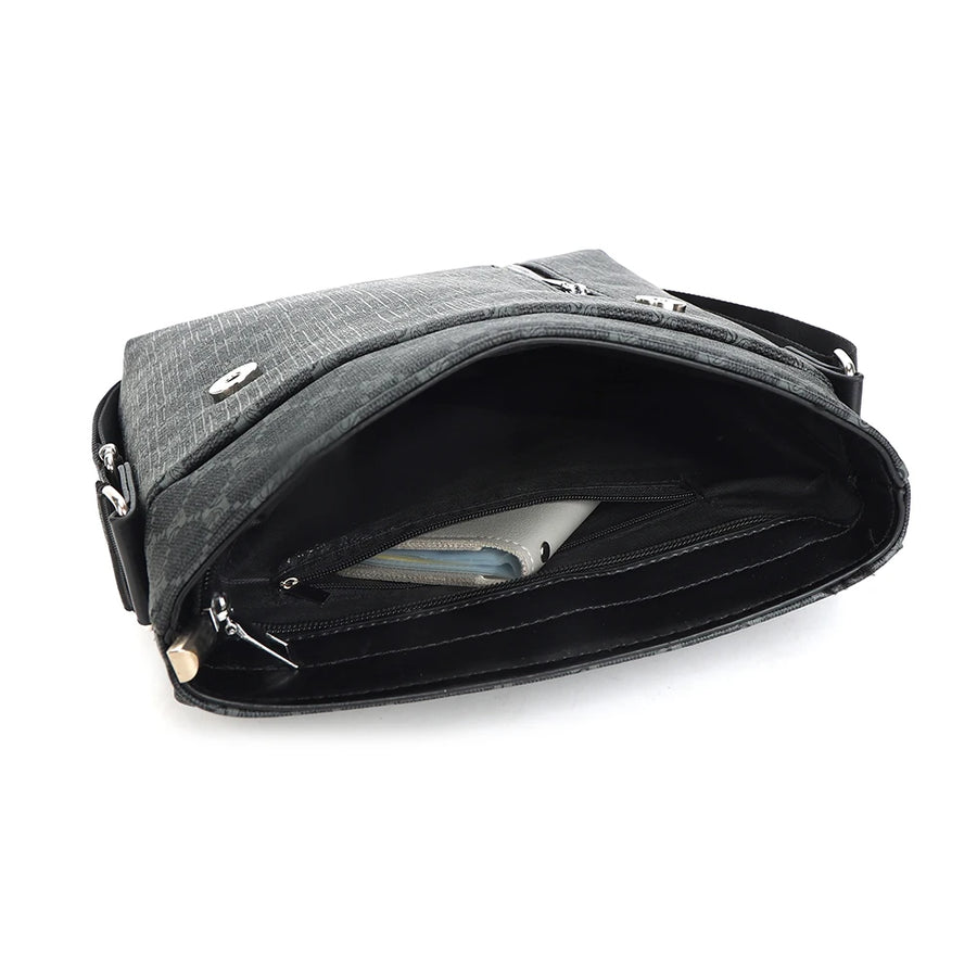 Sacoche pour homme style luxe intérieur