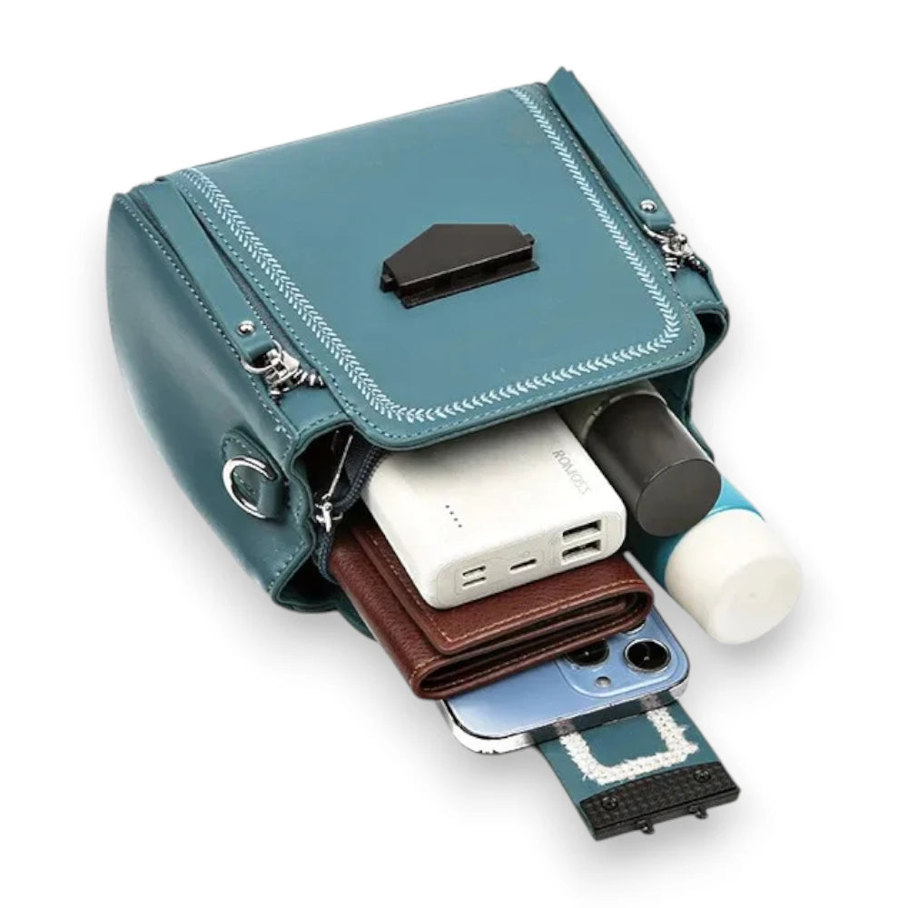 Petit sac bandoulière femme tendance rempli