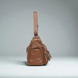 Sac bandoulière cuir souple multiples poches de côté