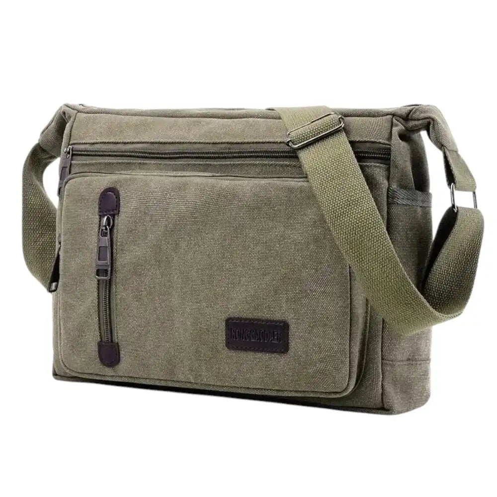 Sac en bandoulière en toile kaki de trois quarts