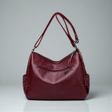 Sac bandoulière rouge femme avec surpiqûres arrière