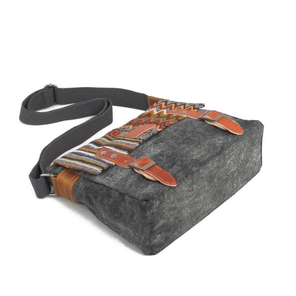 Sac bandoulière tissu ethnique dessous