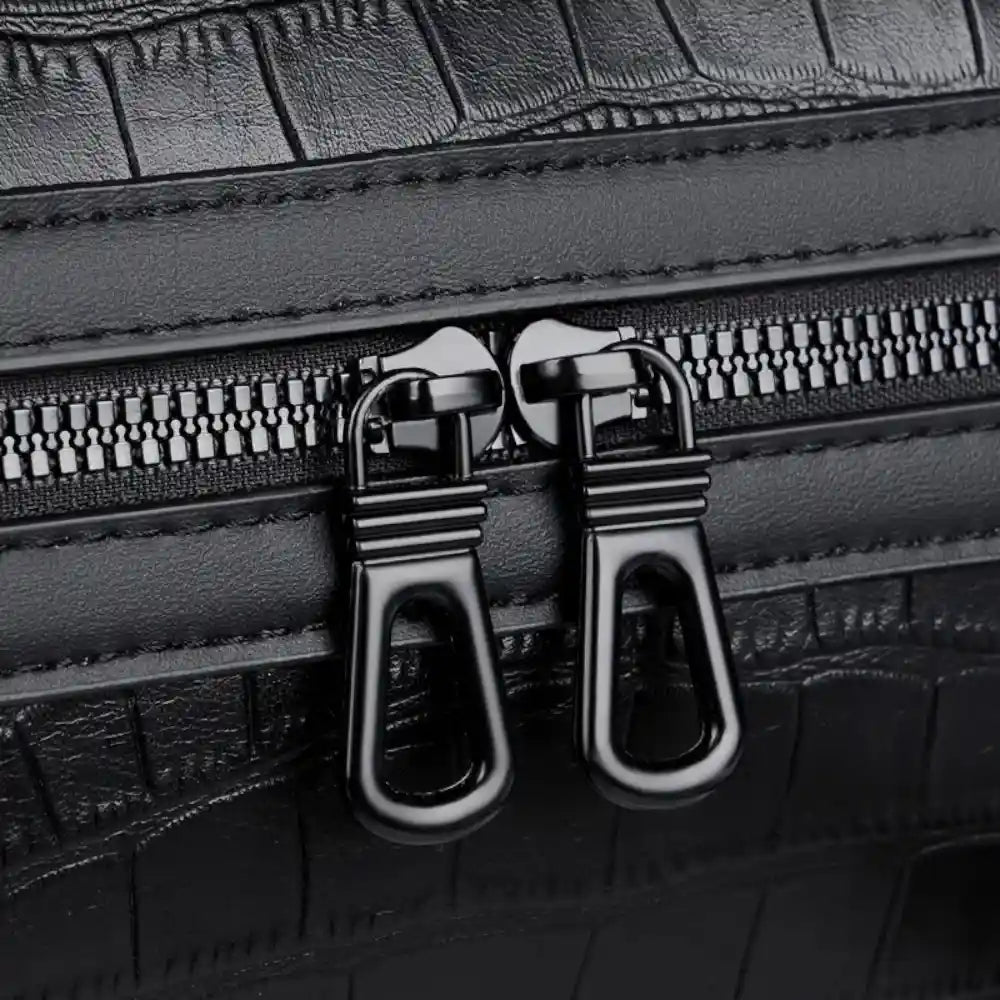 Sac de voyage imitation crocodile noir détails fermeture