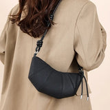 Sac demi lune bandoulière noir femme