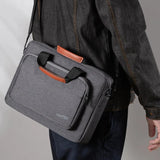 Sac ordinateur en tissu avec bandoulière gris foncé porté
