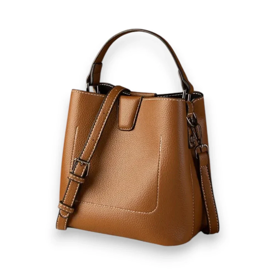 Sac seau cuir marron de trois quarts