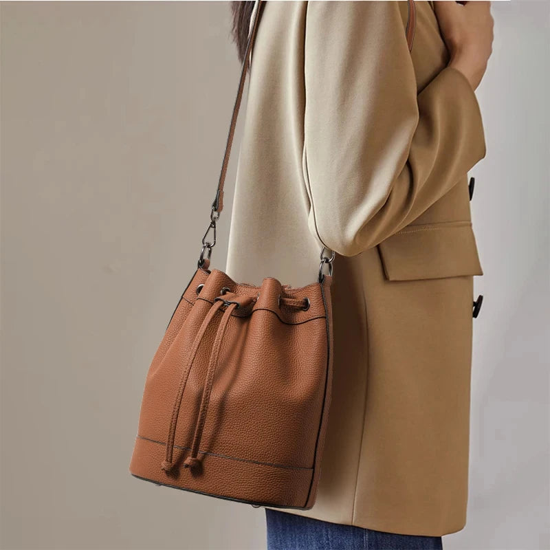 Sac seau en cuir authentique bandoulière femme