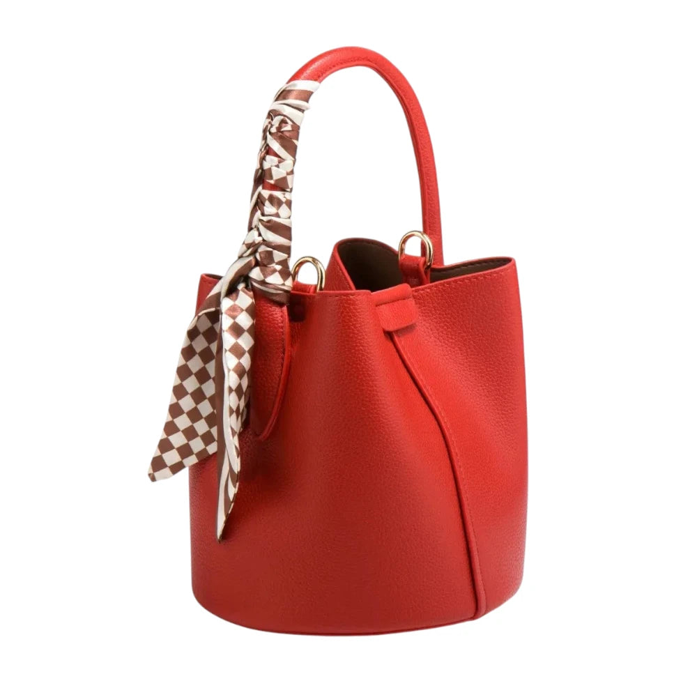 Sac seau en simili cuir souple rouge