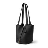 Sac seau femme en cuir véritable noir, vue de face sur fond blanc