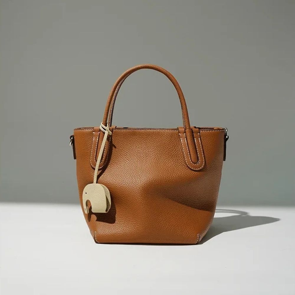 Sac seau femme en cuir véritable de face