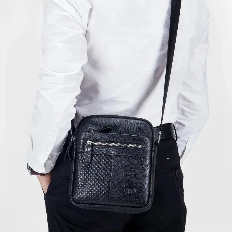 Sacoche homme cuir portée en bandoulière