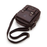 sacoche homme en cuir marron à plat