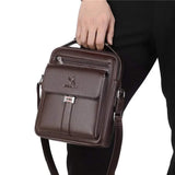 Sacoche homme en simili cuir marron à la main
