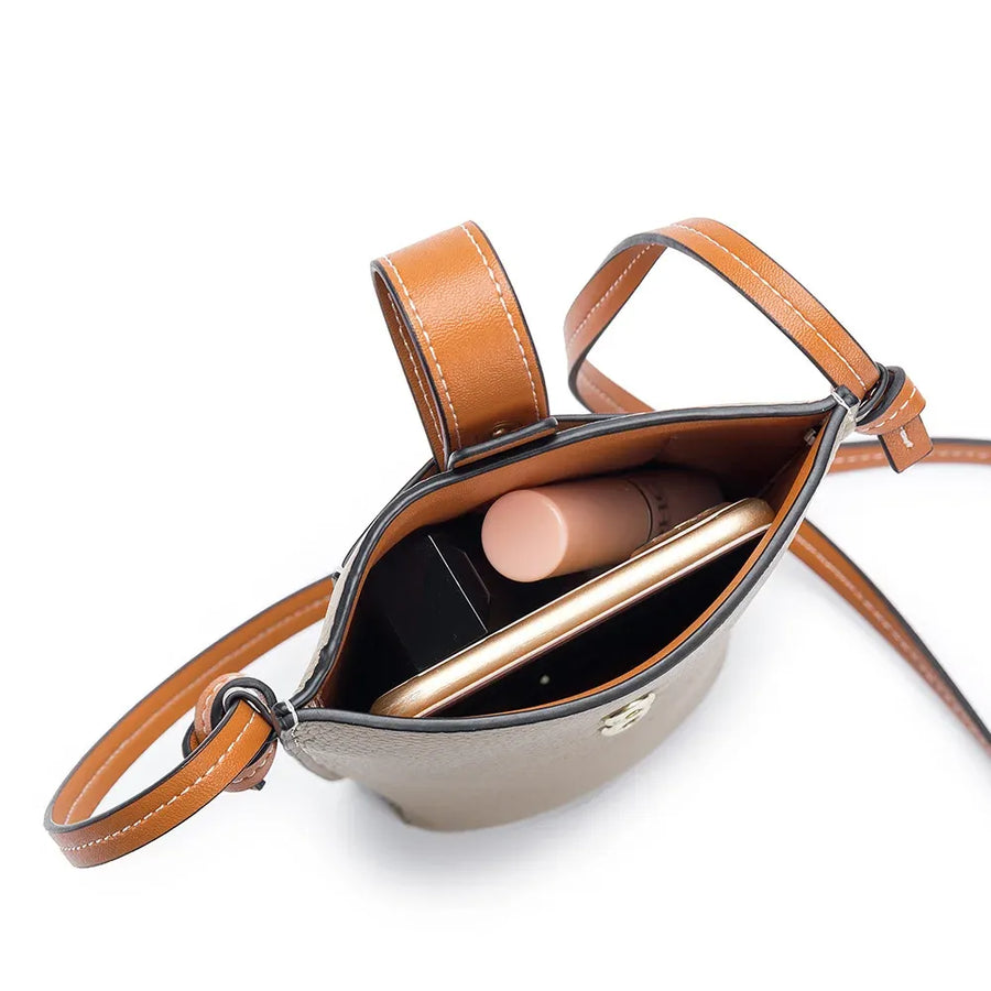 Sacoche téléphone portable femme intérieur